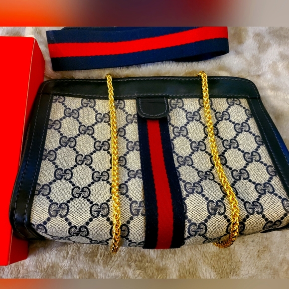 Authentic Gucci Handbag Navy - Picture 1 of 10